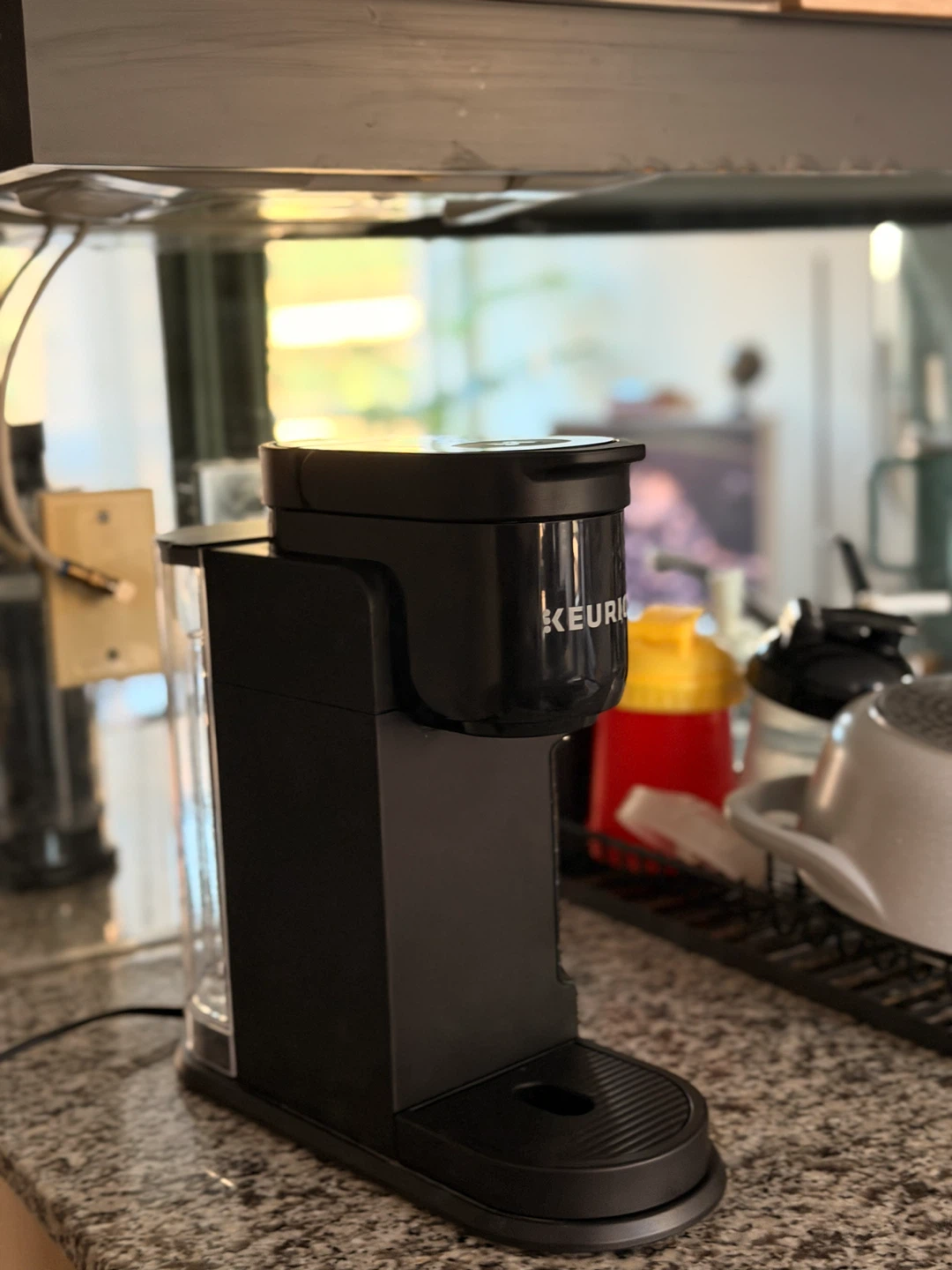 Keurig K-Express in great condition - photo 2