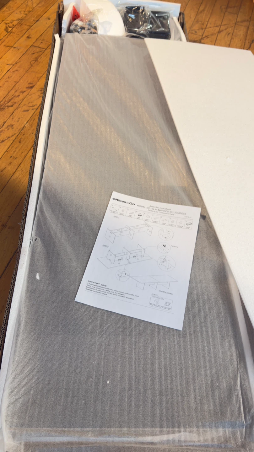 Vendo mesa de juntas esta nueva - photo 2
