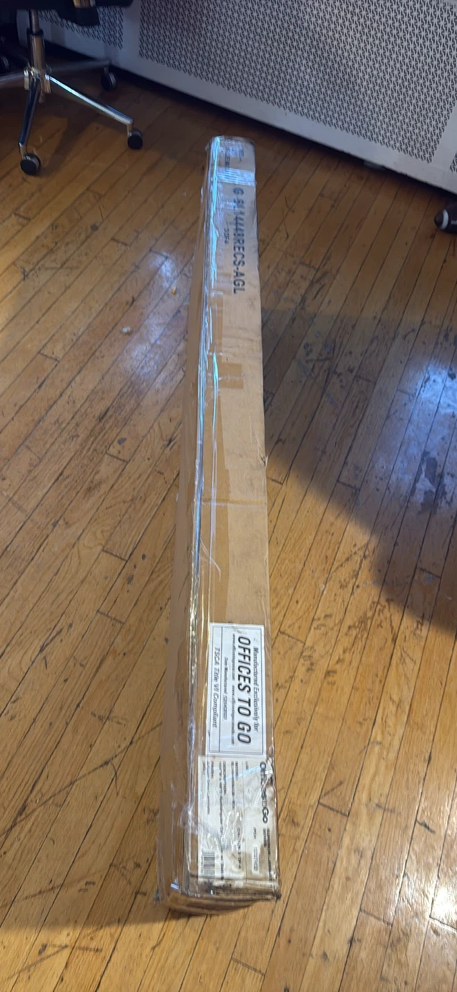 Vendo mesa de juntas esta nueva - photo 5