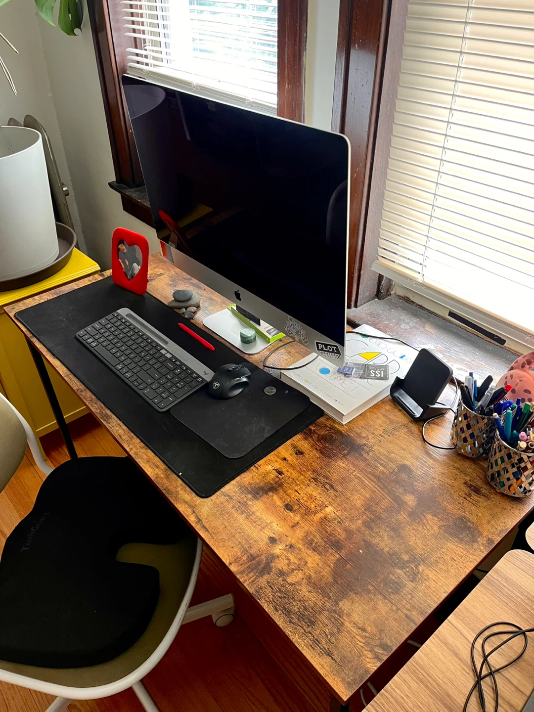 Wood Computer Desk - photo 2