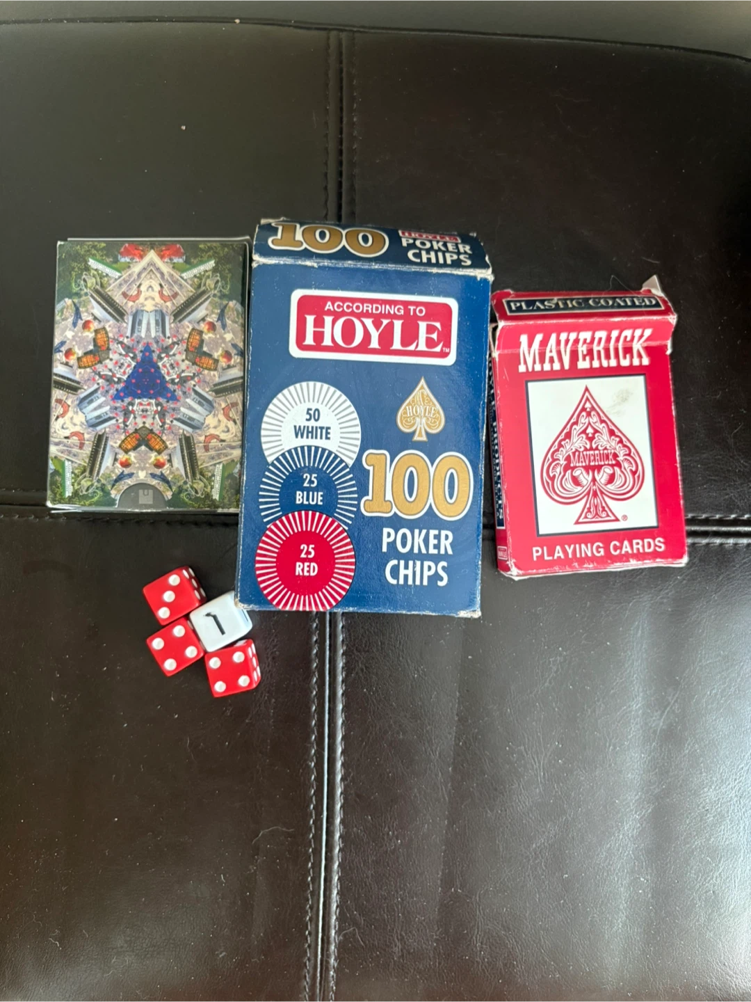 Hoyle Poker Chips and Playing Card Set