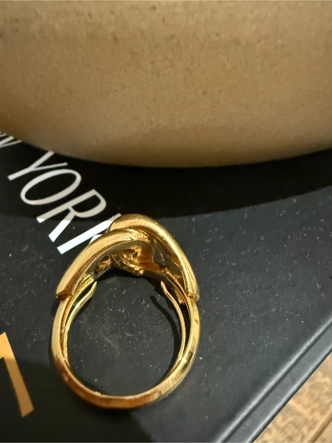 Vintage Nina Ricci Gold Tone Ring - photo 3