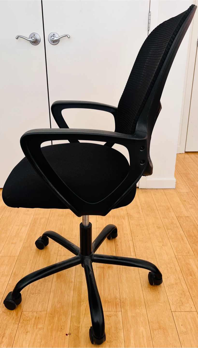 Black Office Chair - photo 2