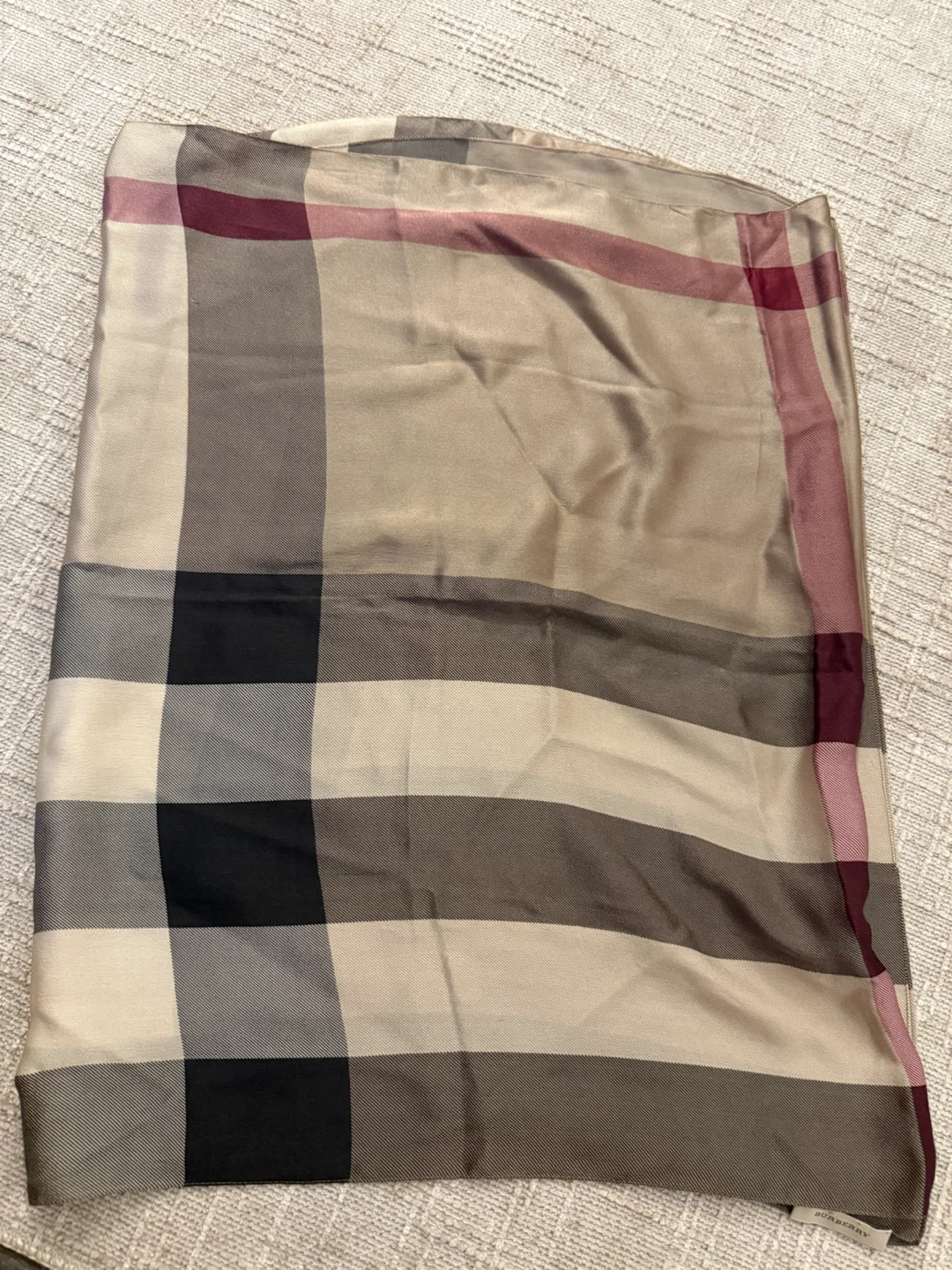 Authentic Burberry 100% silk Check Print Scarf
