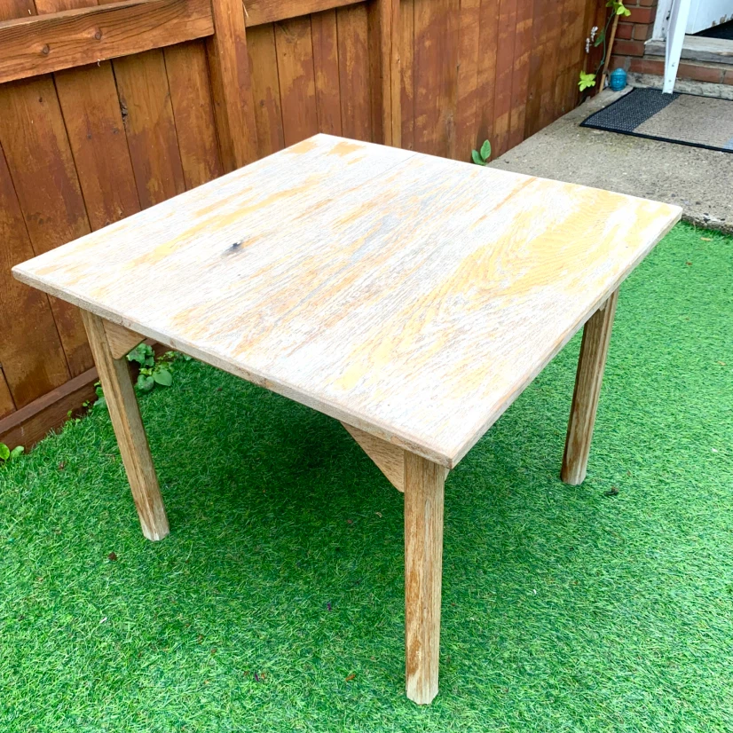 Square wooden side table - photo 3