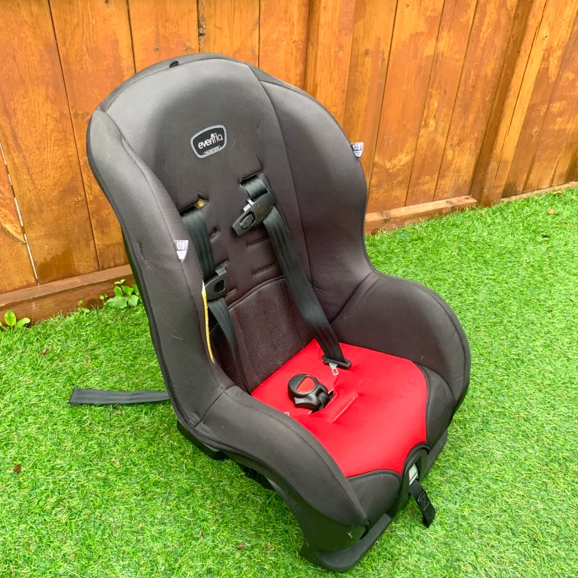 Evenflo toddler car seat - photo 2
