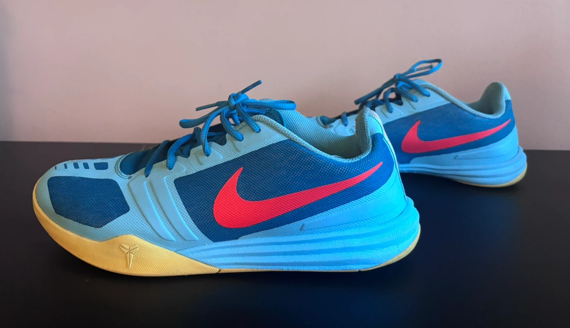 Nike Kobe basketball sneakers. Size 12. Men’s