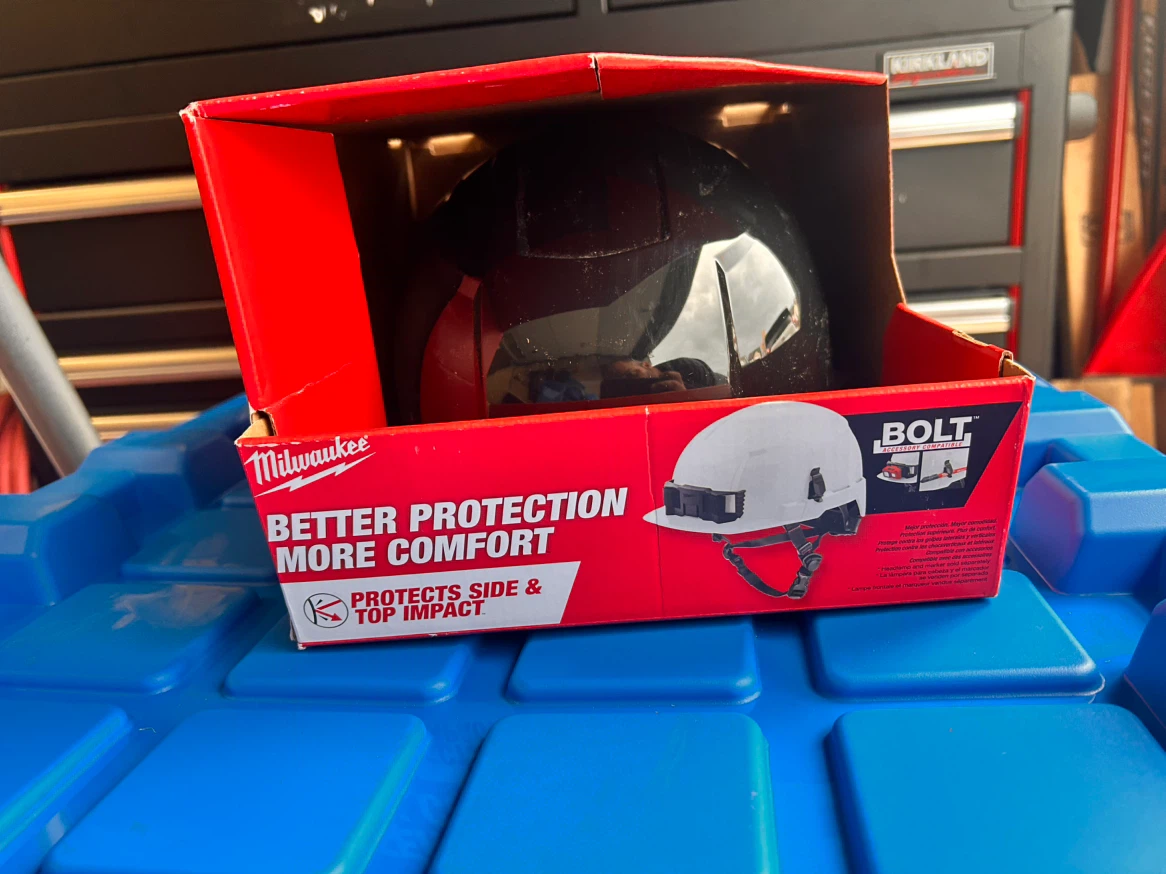 Milwaukee BOLT Front Brim Safety Helmet - Black - photo 3
