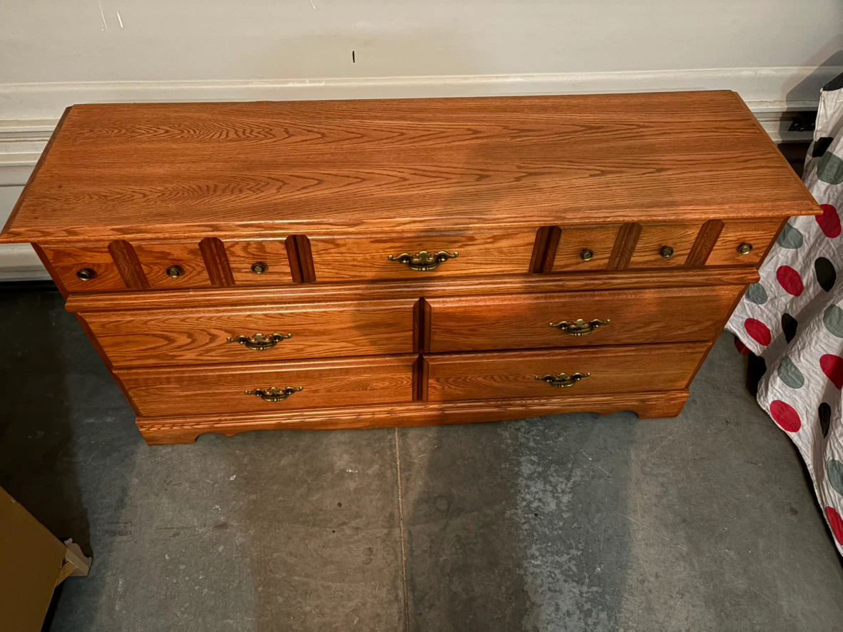 Palliser oak dresser - photo 2