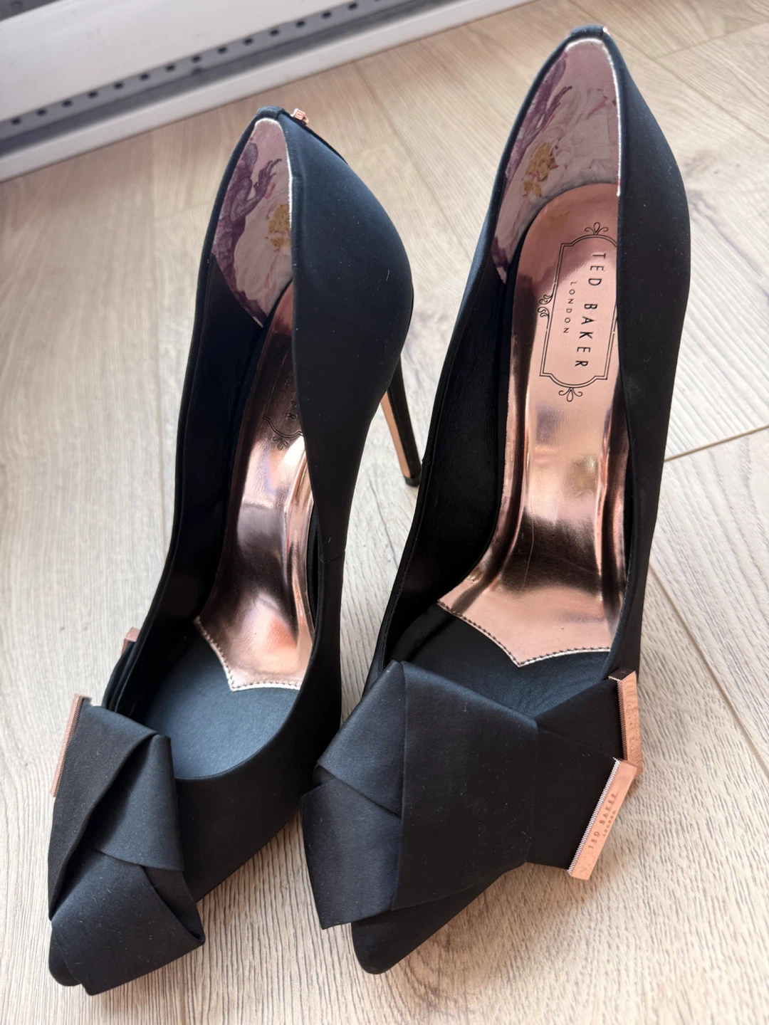 BNWB Ted Baker Black Stilettos