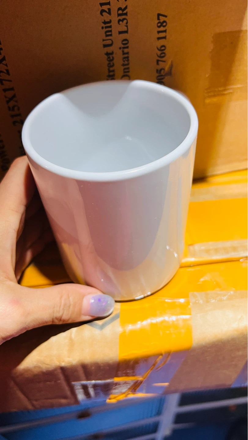 White ceramic mug - photo 2