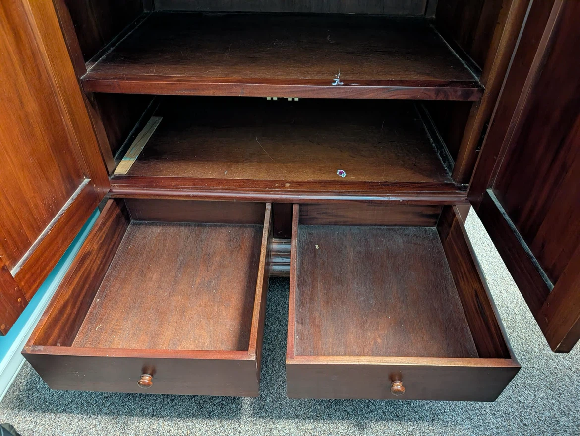 Large Wooden Armoire - photo 3