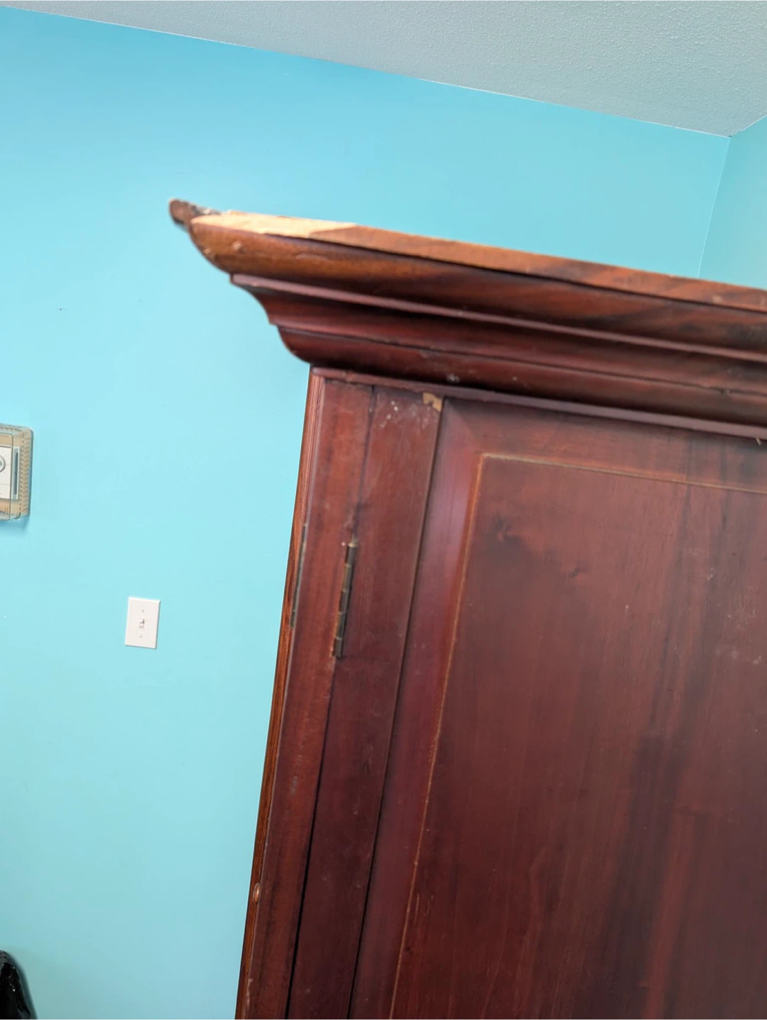 Large Wooden Armoire - photo 4