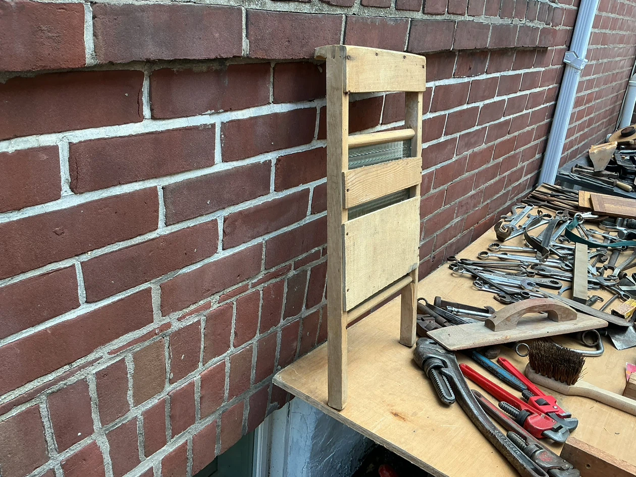 Antique “ECONOMY” Washboard ! - photo 4