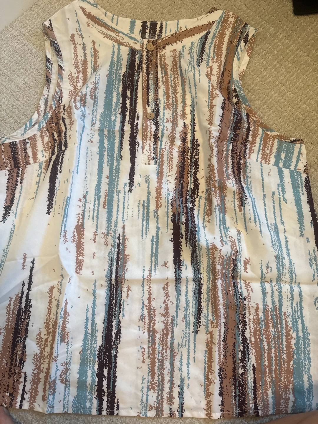 Breezaya Sleeveless Button-Down Tank - photo 2