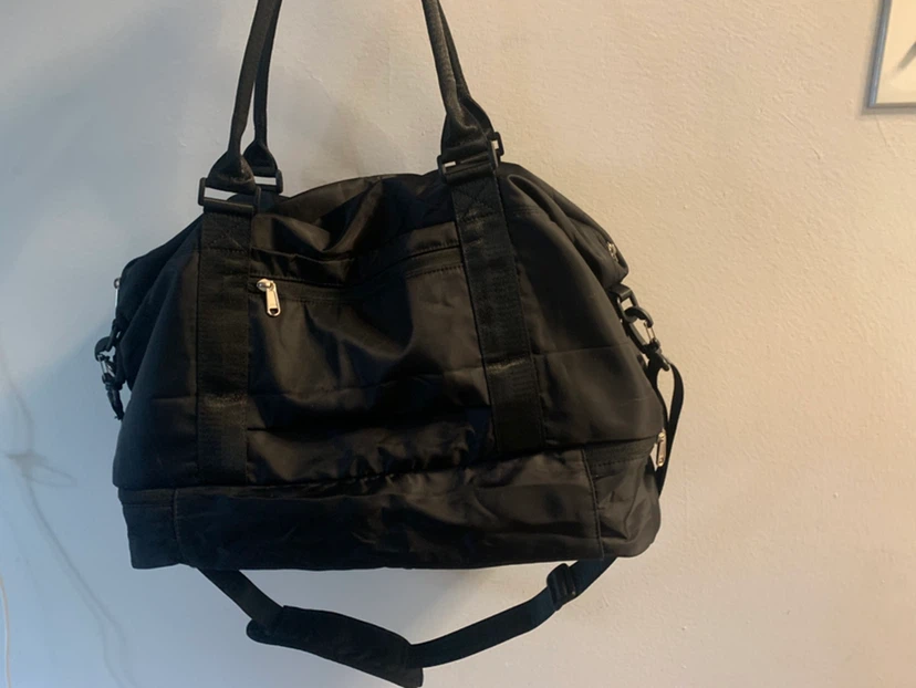 Black Travel/gym Duffle Bag - photo 2