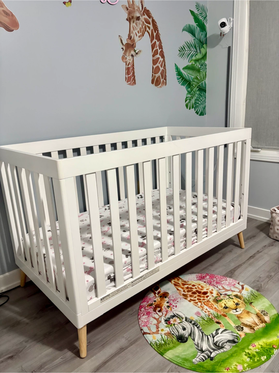 Wood Baby Crib including mattress - photo 2