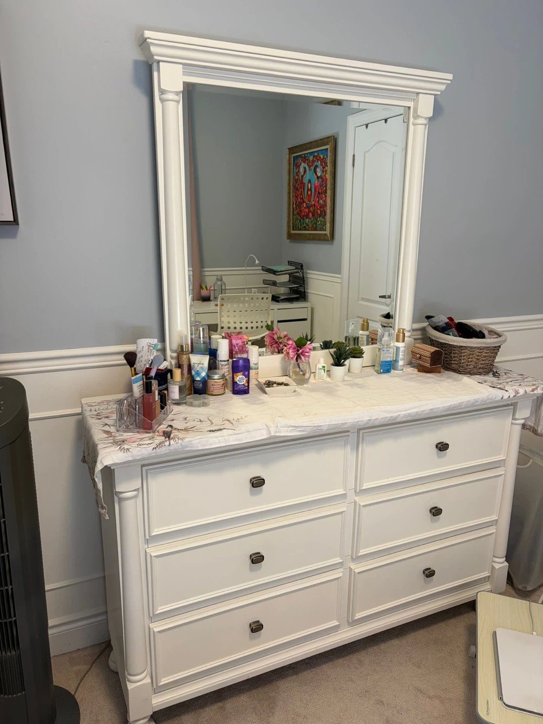 White Bedroom Furniture Set - photo 2