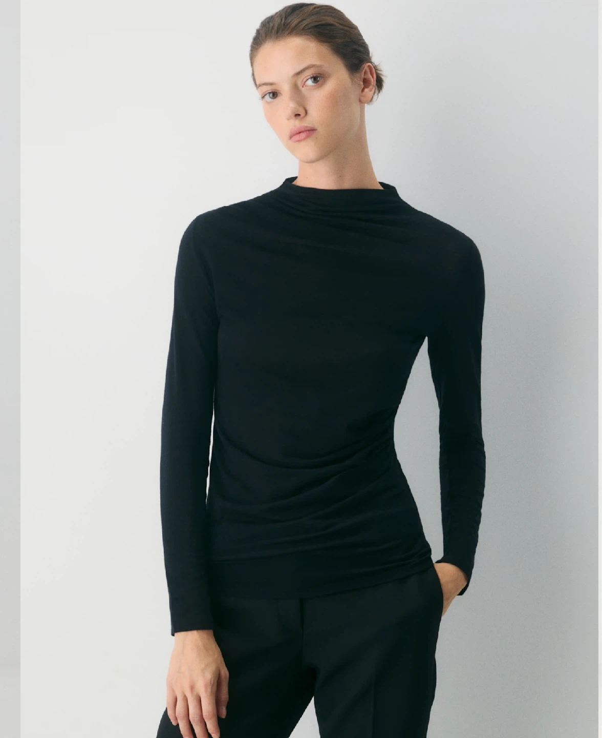 Aritzia Long-sleeve