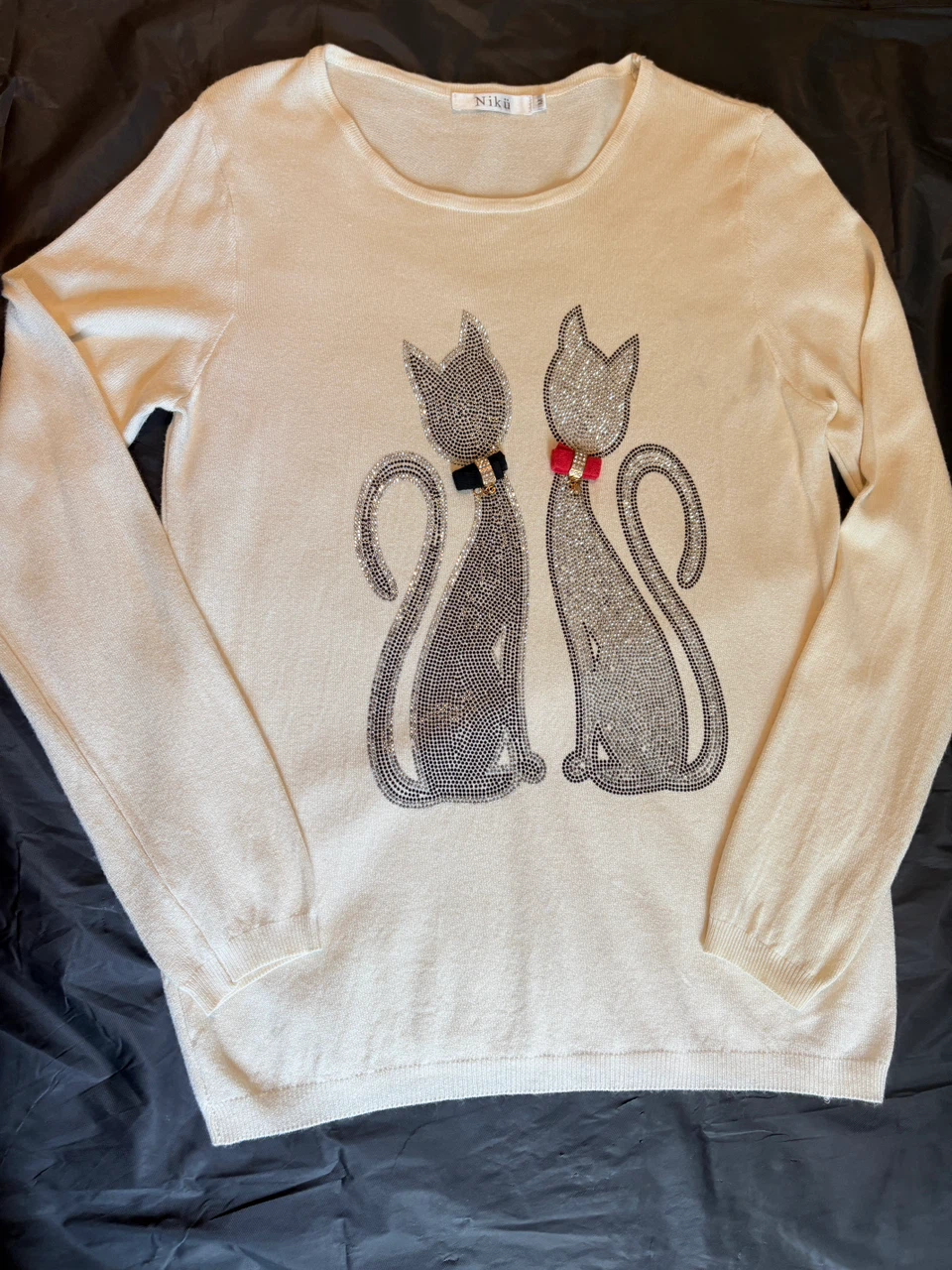 Niku Rhinestone Cat Sweater