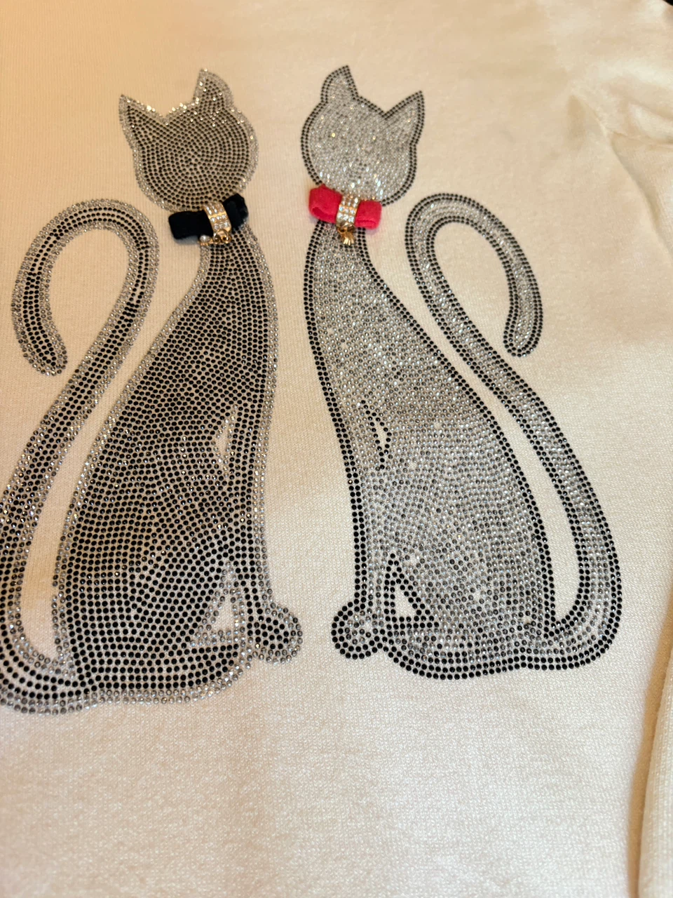 Niku Rhinestone Cat Sweater - photo 2