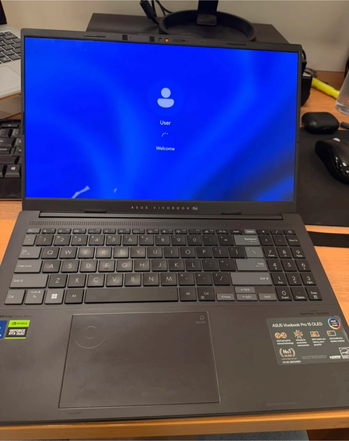 ASUS Vivibook Pro 15 OLED - Core Ultra 7, RYX 4060, 40GB RAM - photo 2