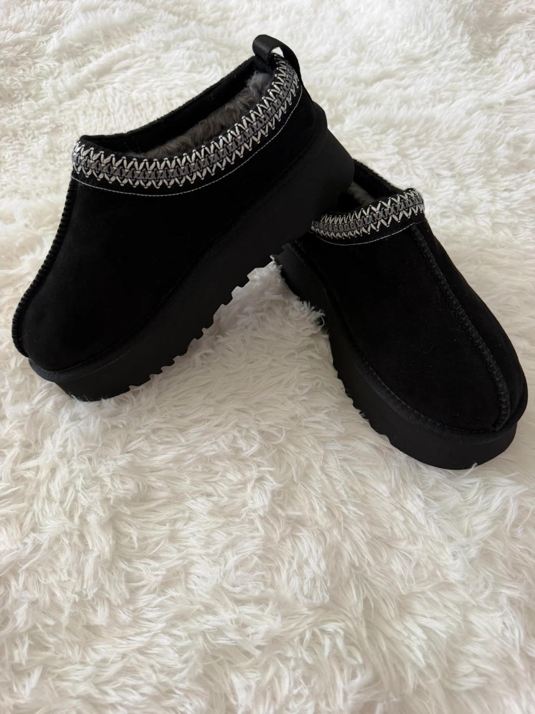 UGG Tasman Platform Slippers Black Size 8 - photo 4
