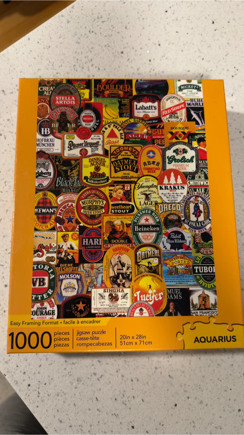 Aquarius 1000-Piece Beer Label Jigsaw Puzzle