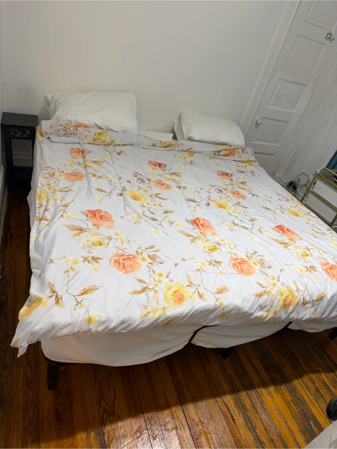 Un combo cama king size,gavetero,tic 32 todo $980 - photo 5