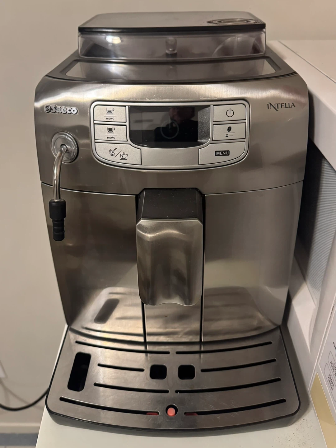 Saeco Intelia Espresso Machine with Maintenance Kit