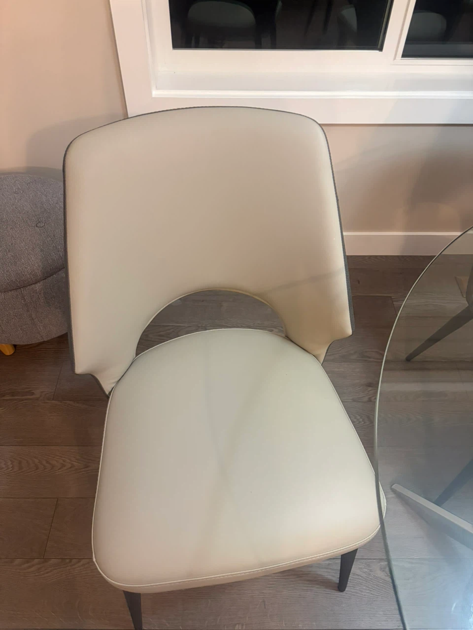 Round Glass Dining Table + 4 Chairs - photo 3