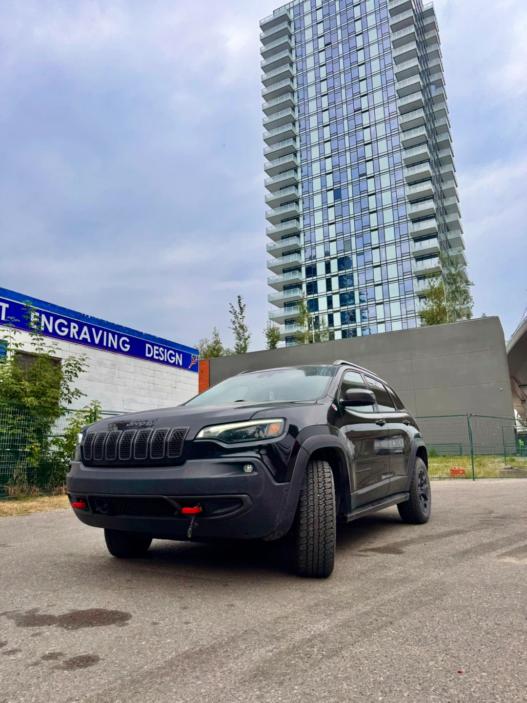 2019 Jeep Cherokee Trailhawk Elite V6 - Fully Loaded!