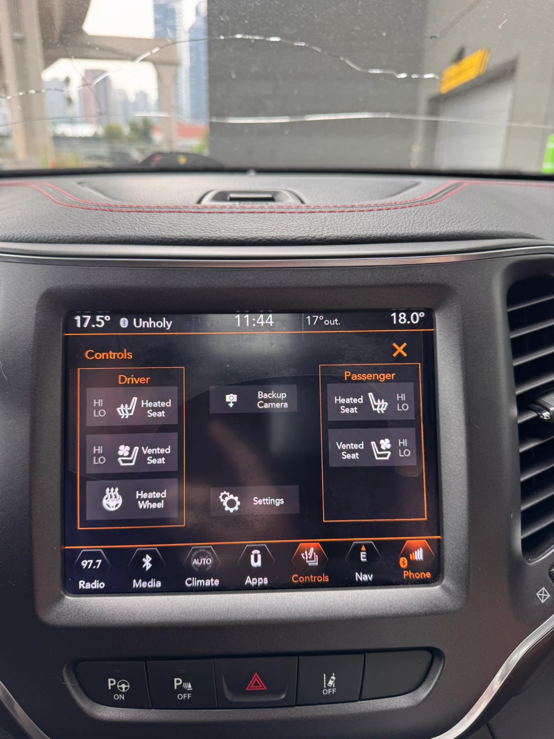 2019 Jeep Cherokee Trailhawk Elite V6 - Fully Loaded! - photo 5
