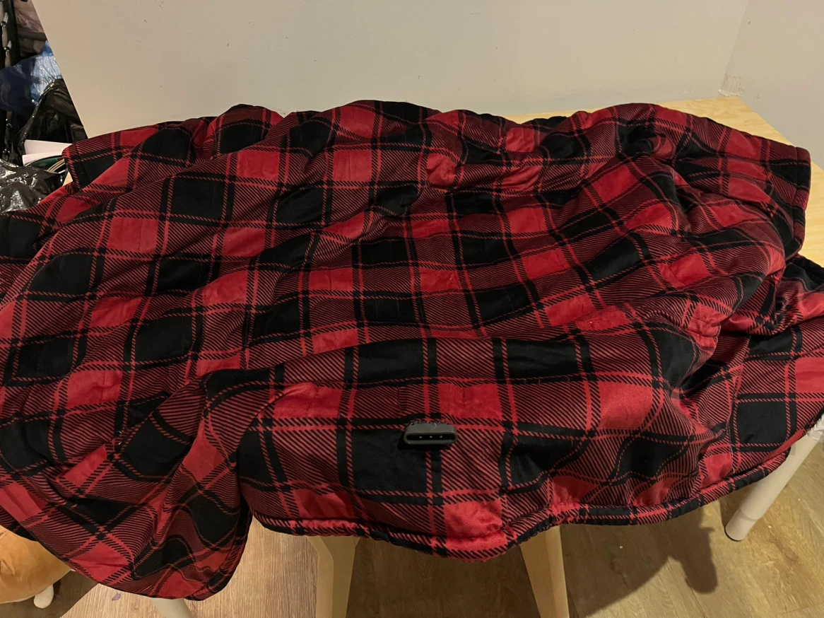 Bundle of heated throw, kids costumes, dress etc