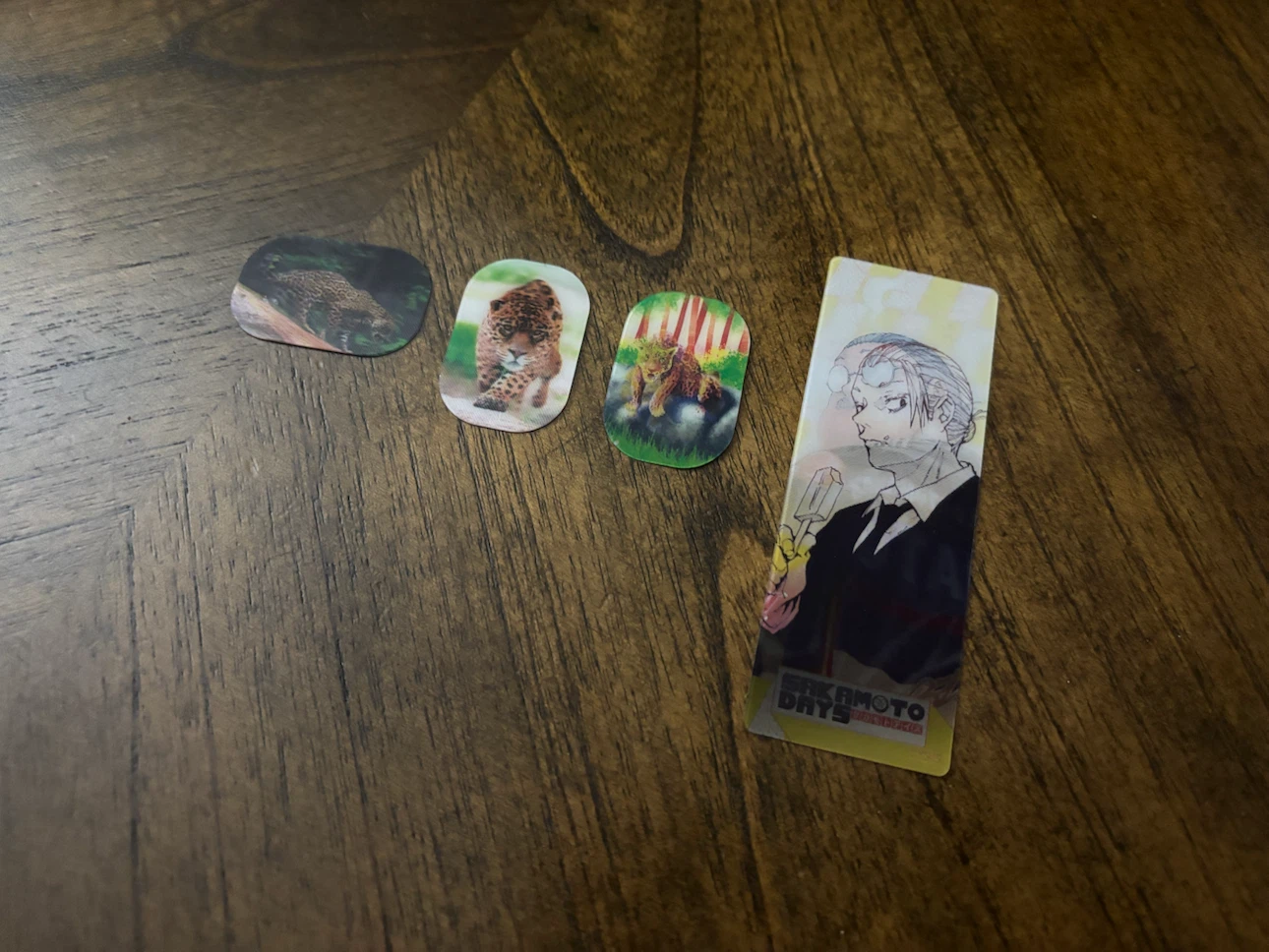 Sakamoto Days Bookmark and Leopard Pogs Set