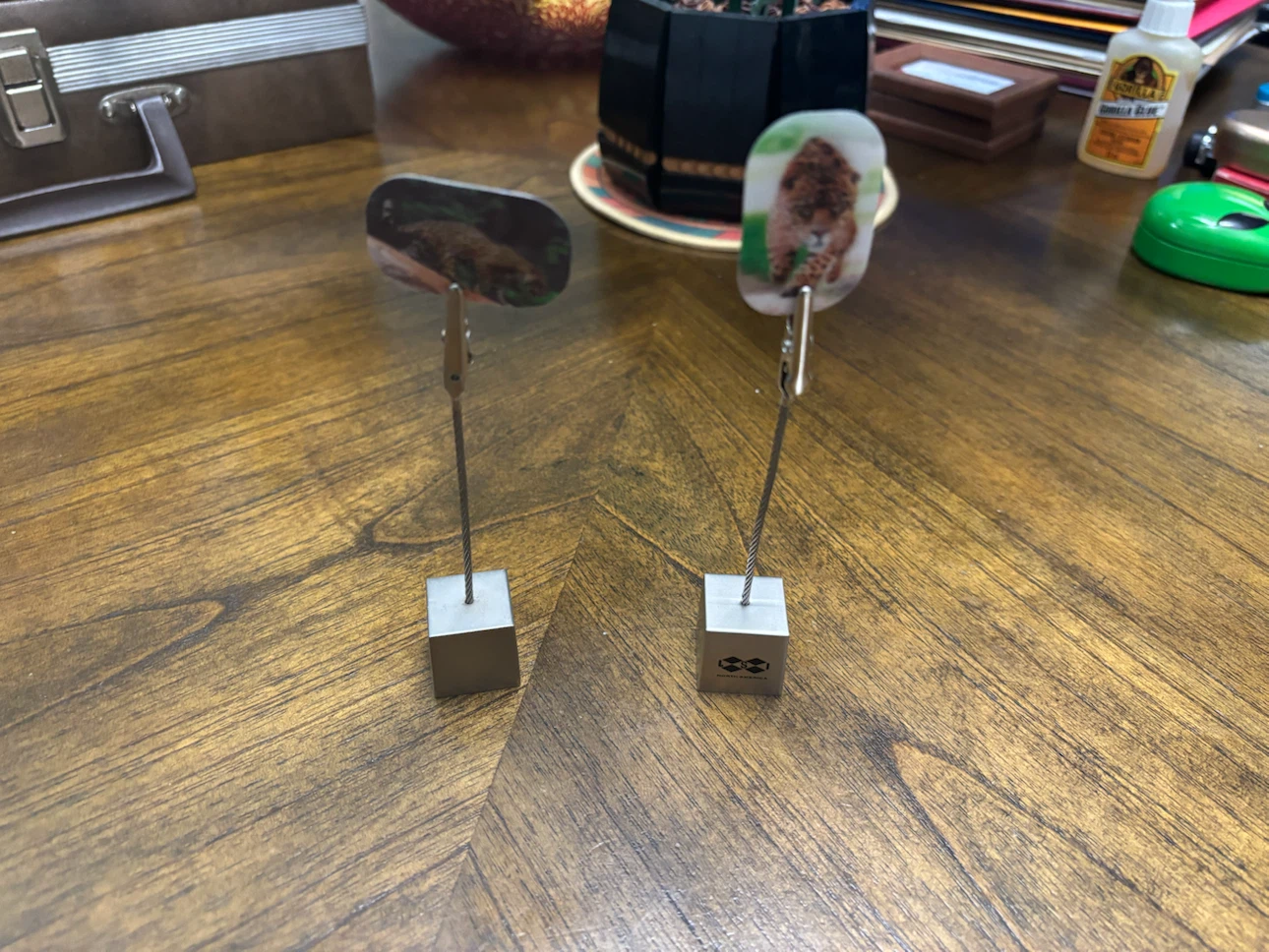 Set of Two Metal Memo Clip Holders - photo 2
