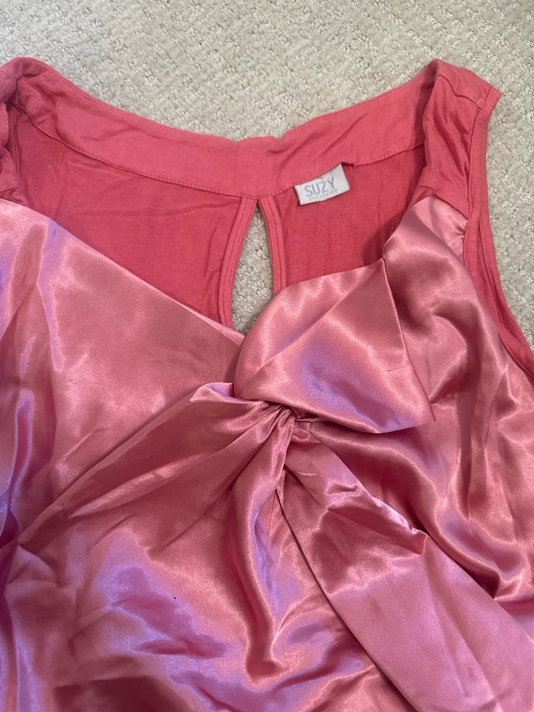 Suzy Shier Pink Satin Sleeveless Top - photo 2