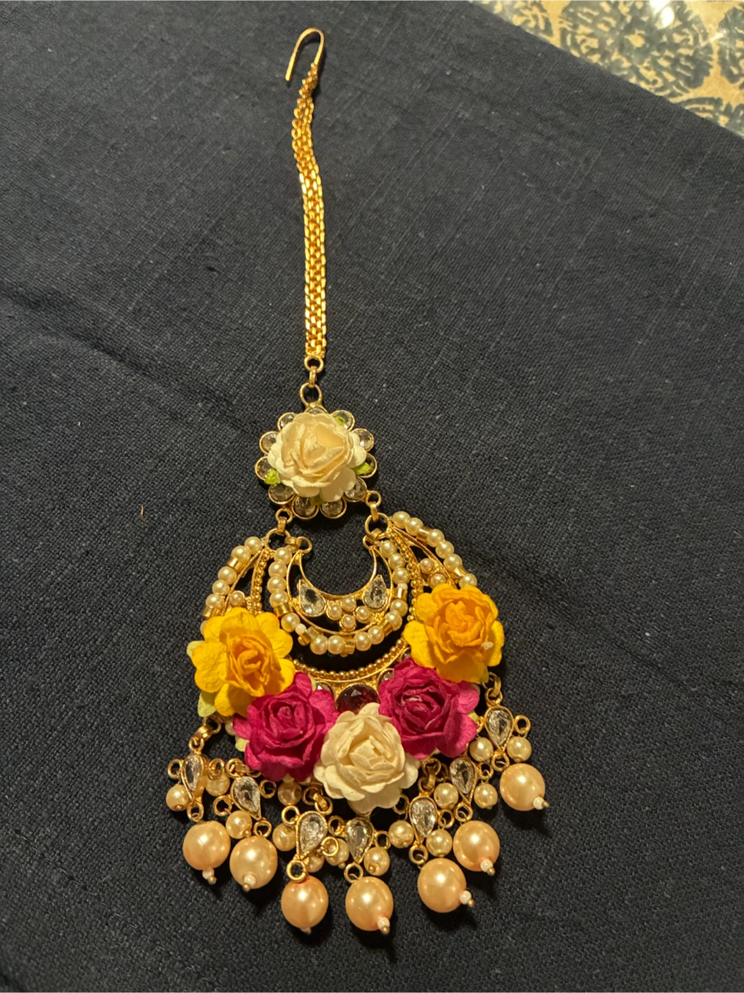 Floral Maang Tikka with Pearls