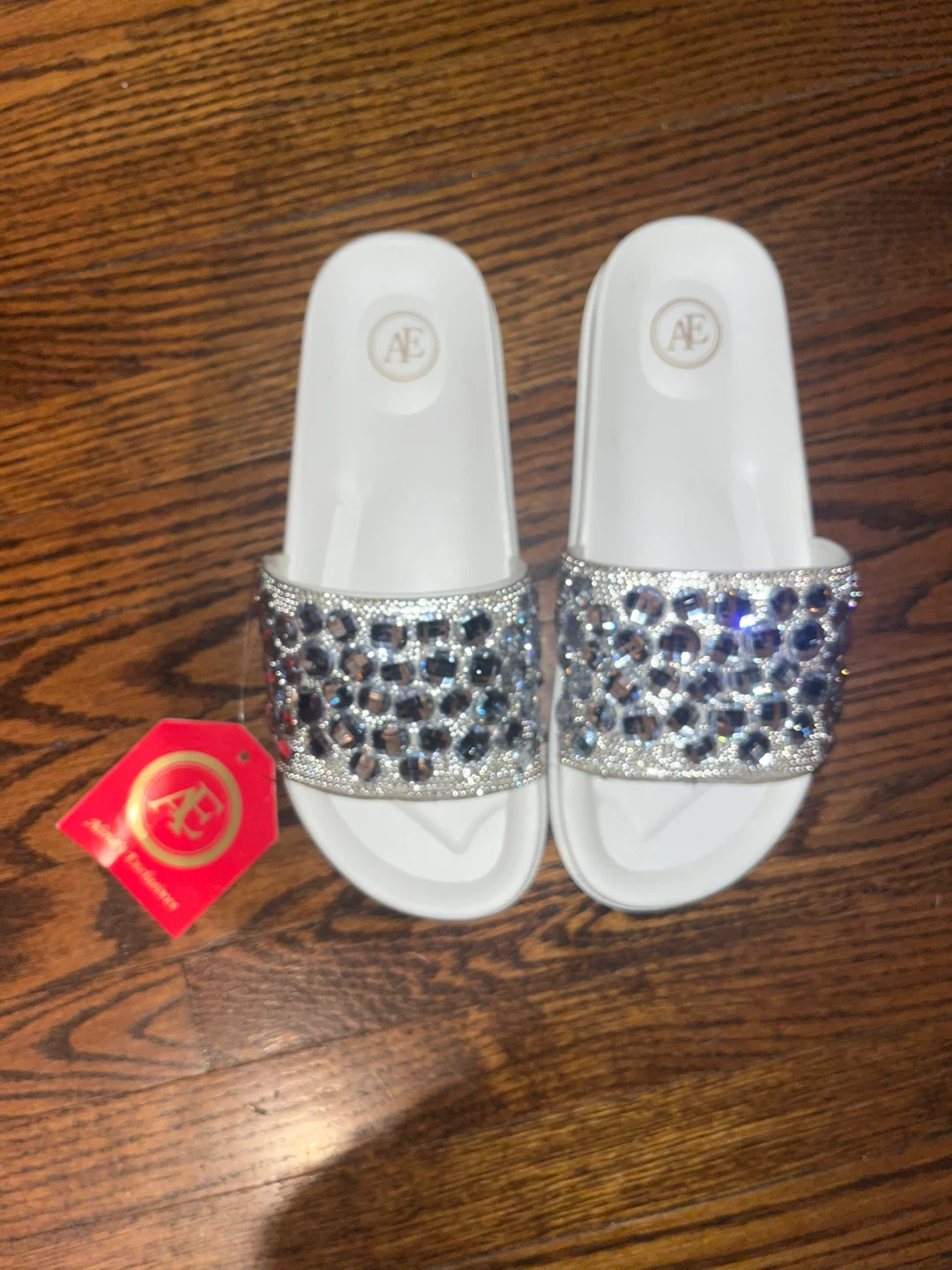 Alina's Exclusives Rhinestone Slides Size 7