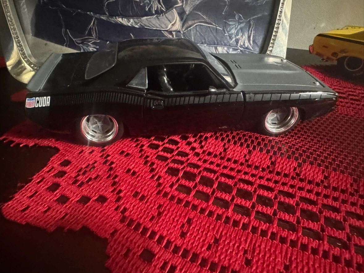 4 Diecast Fast and Furious Cars.