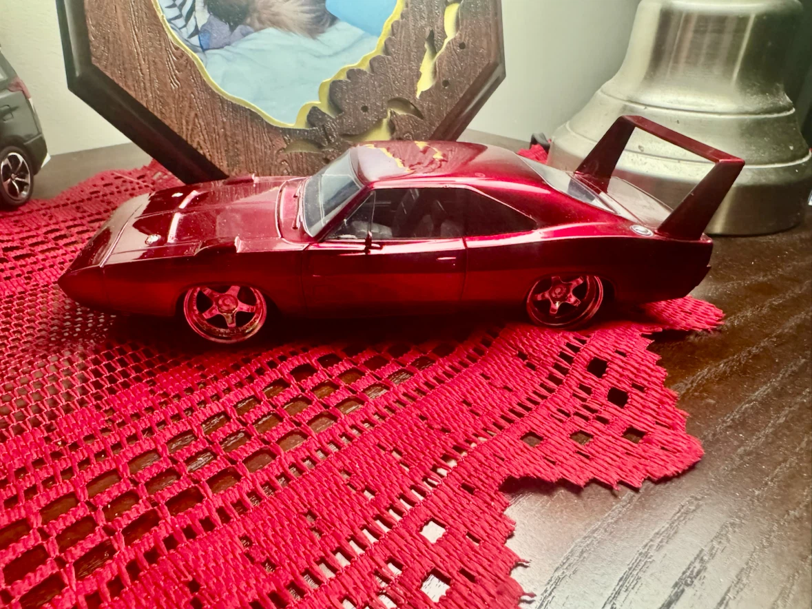 4 Diecast Fast and Furious Cars. - photo 2