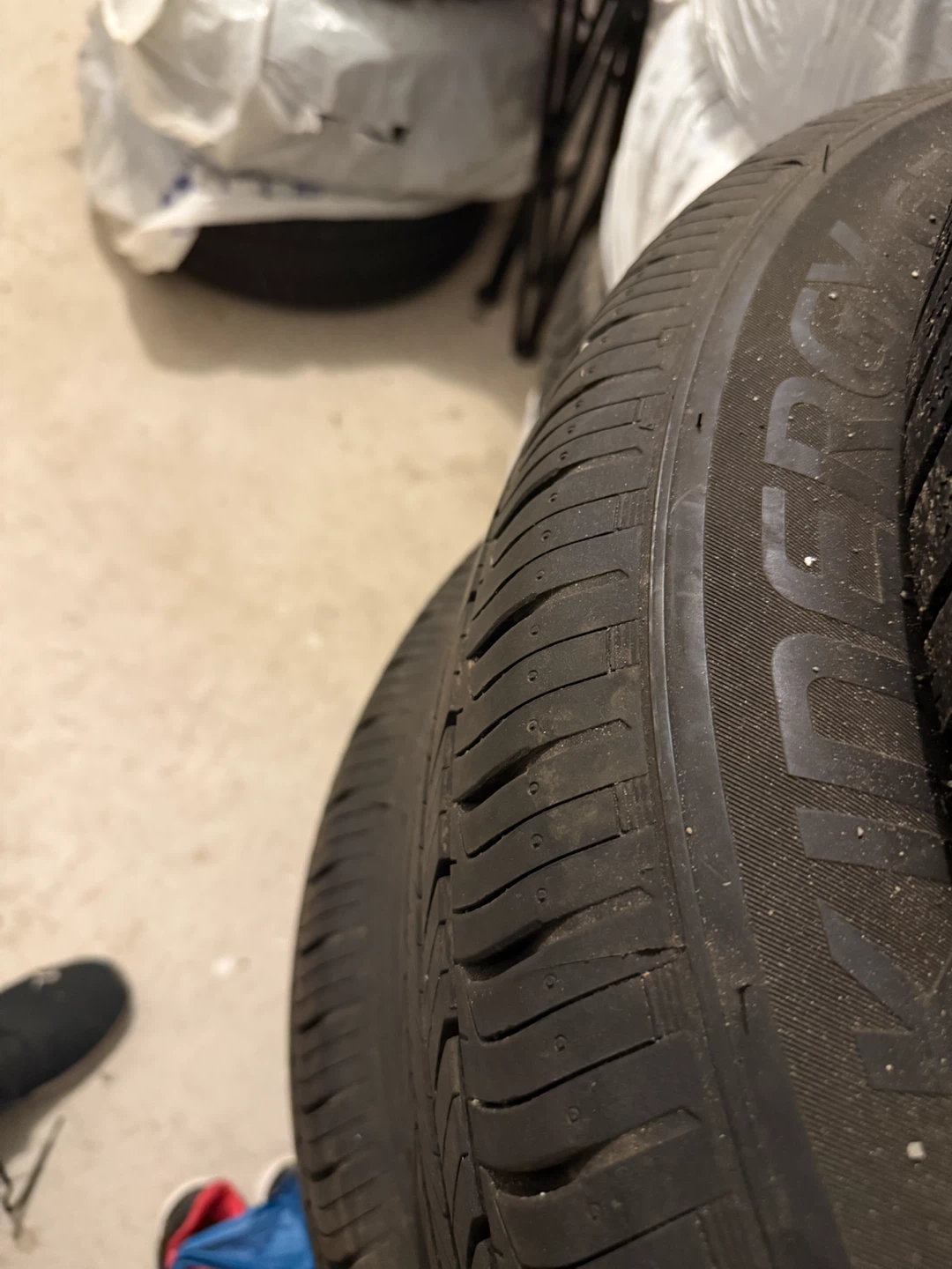 235/65R17 all season tires with rims - photo 3