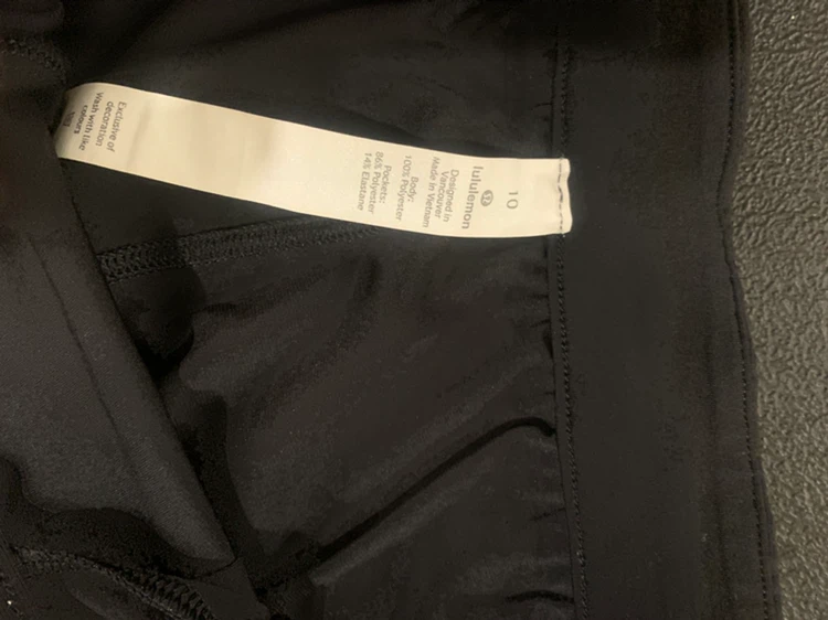 Lululemon Black Pants Size 10 - photo 2
