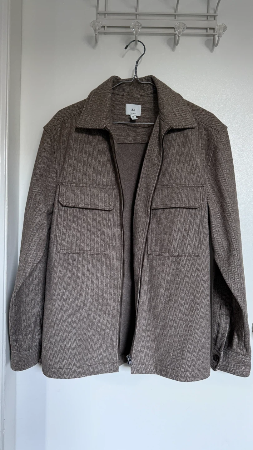 H&M Relaxed Fit Herringbone Shirt Jacket