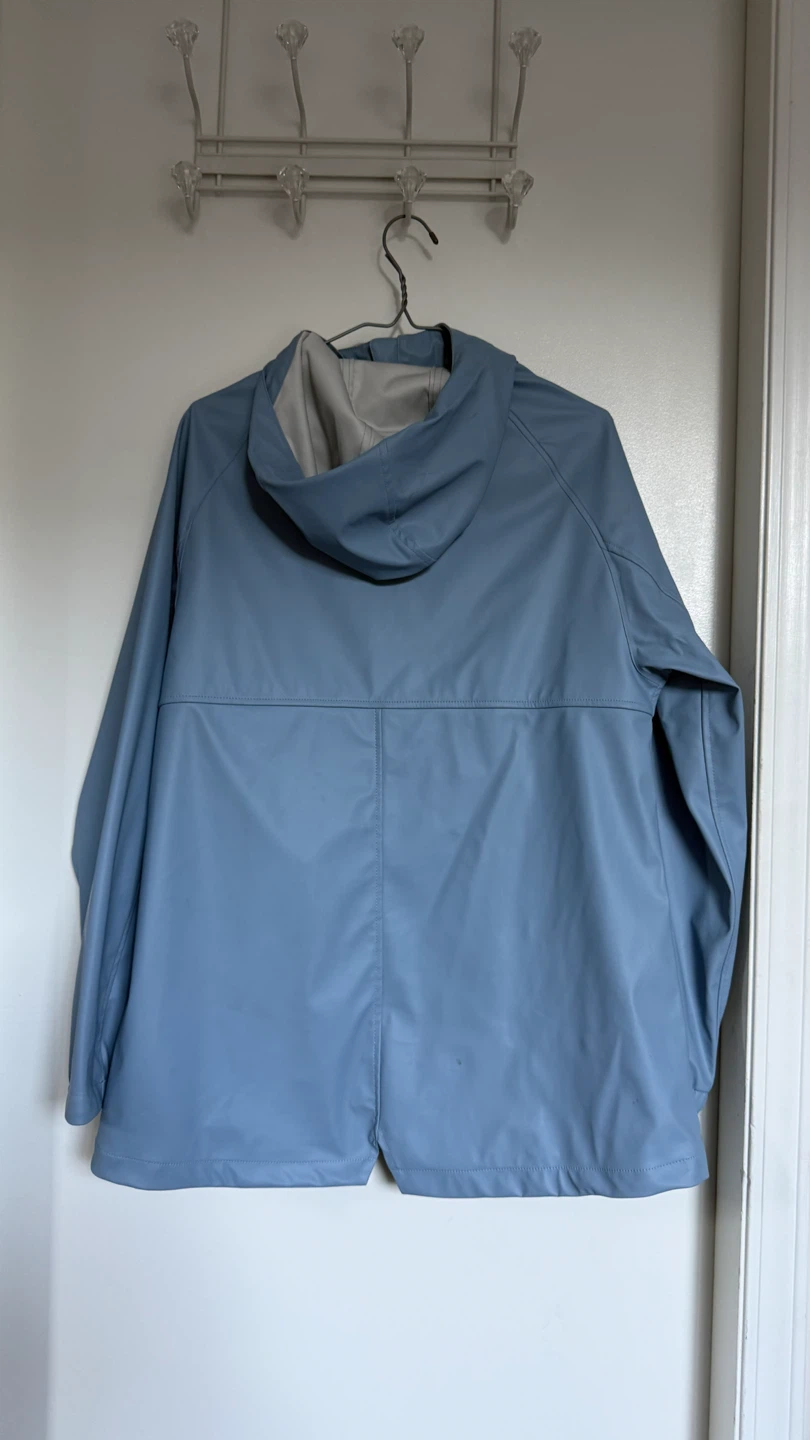 Herschel Supply Co. Rainwear Jacket - photo 2