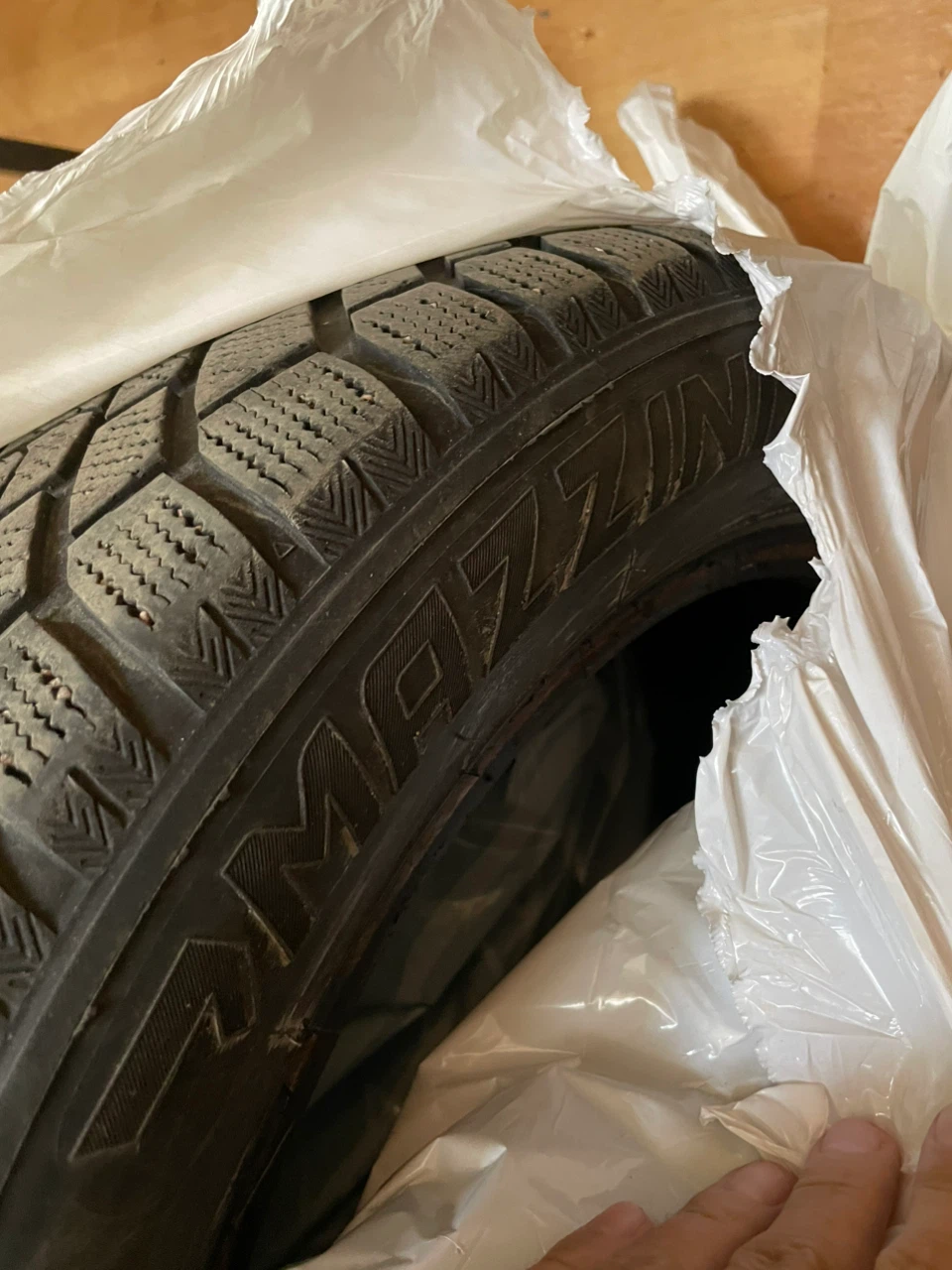 Set of 4 Mazzini Snow Tires (16 inches)