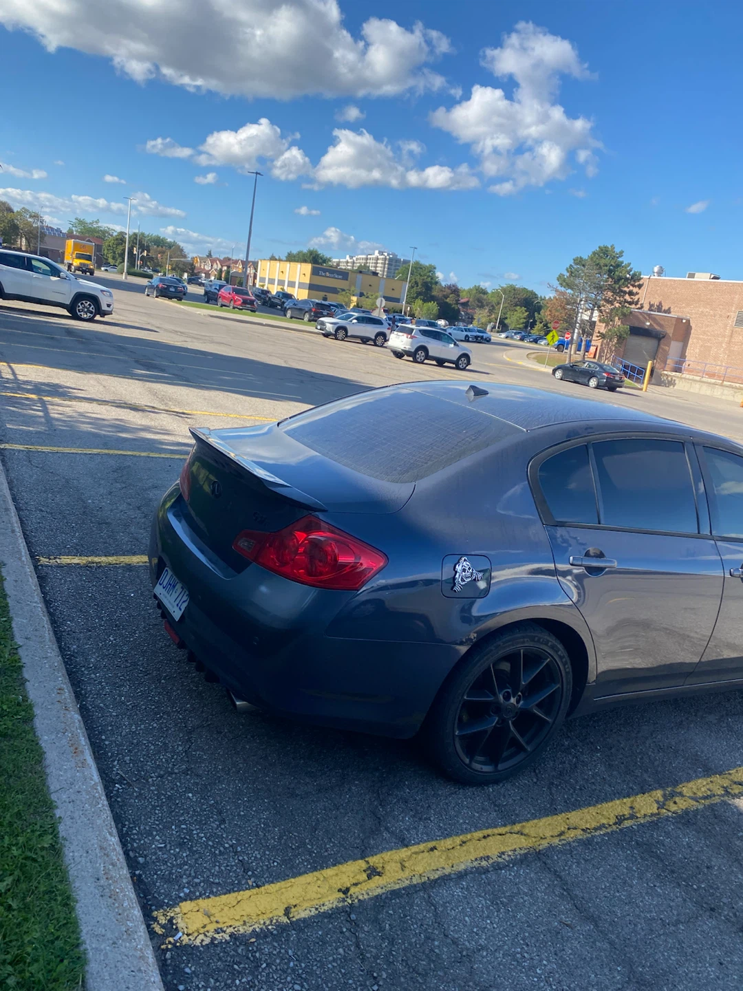 Infiniti G37 Sedan - photo 2