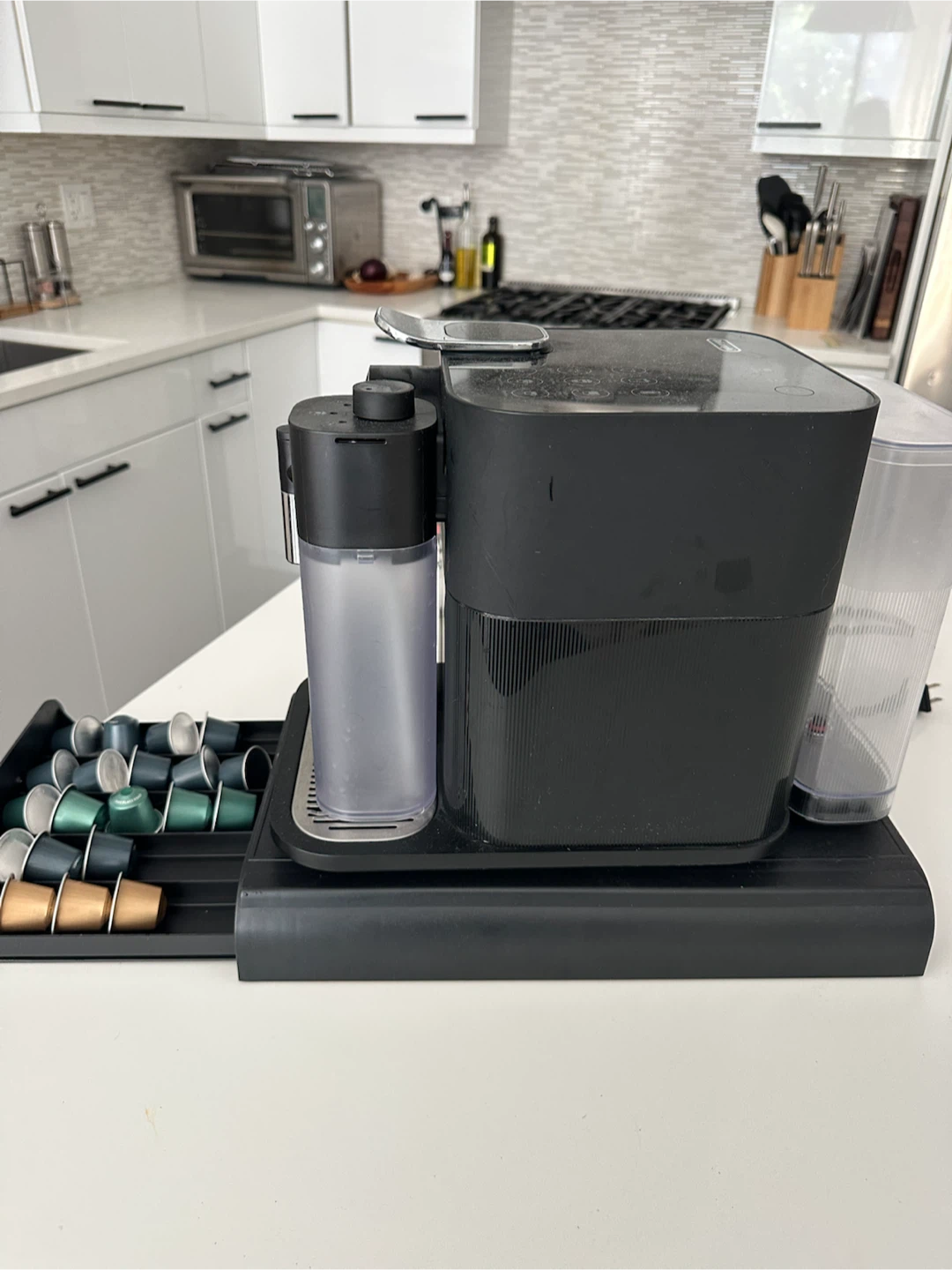 DeLonghi Nespresso Gran Lattissima Coffee Machine - photo 4