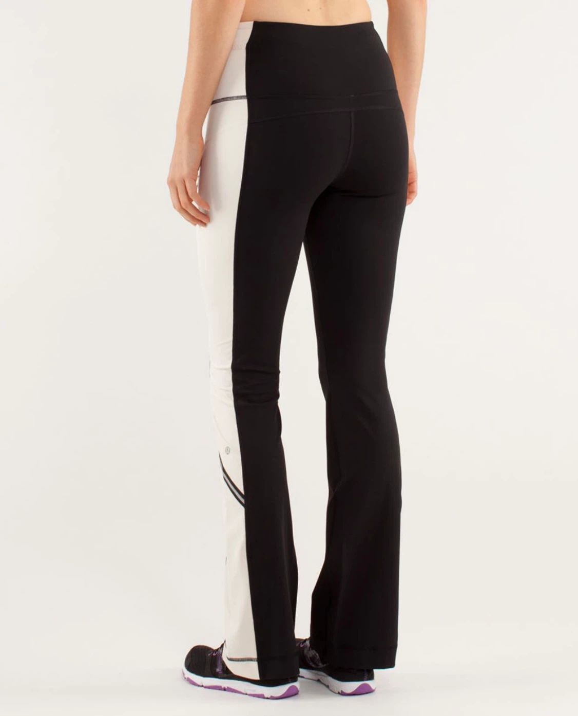 Size 6 (M) - Regular cut Lululemon Ice Queen Running Pants - photo 5