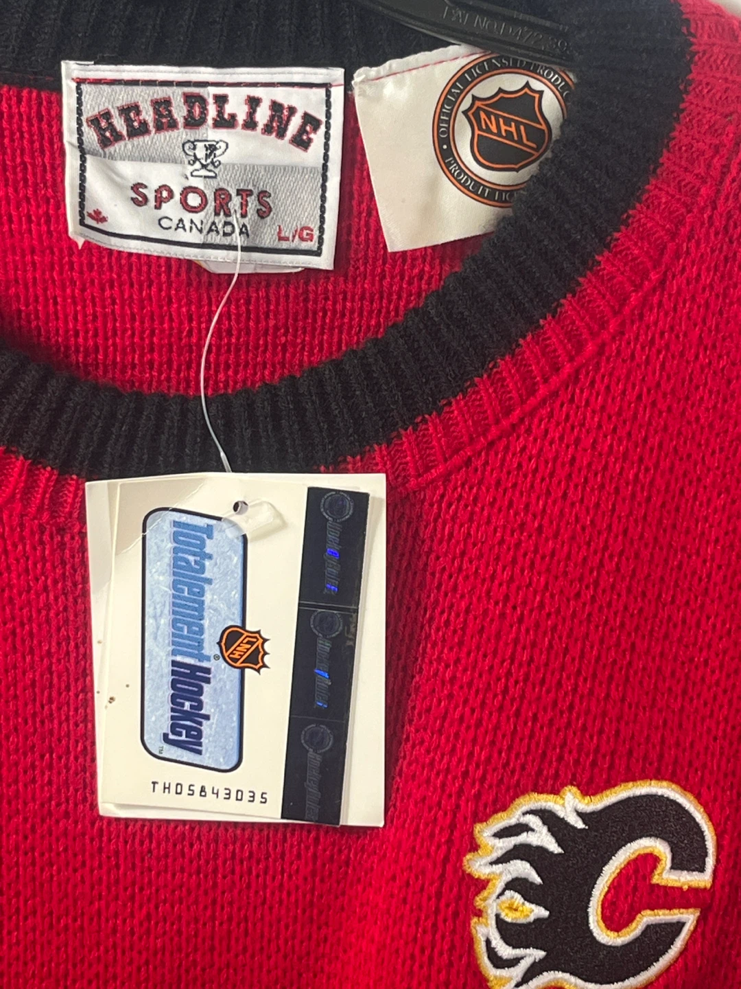 Vintage 90s Calgary Flames Sweater (NWT) + FREE Cards 🔥 - photo 2